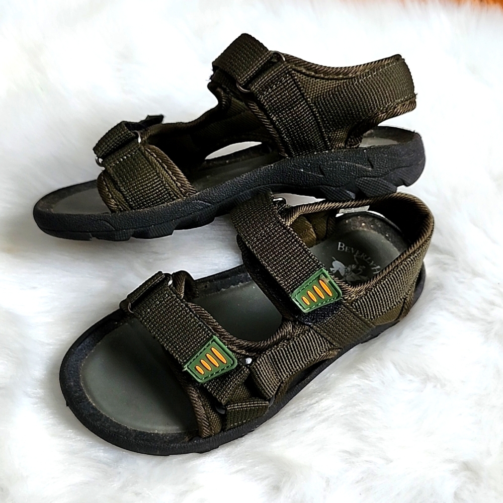 Beverly Hills Polo Club Green Sandals, 11